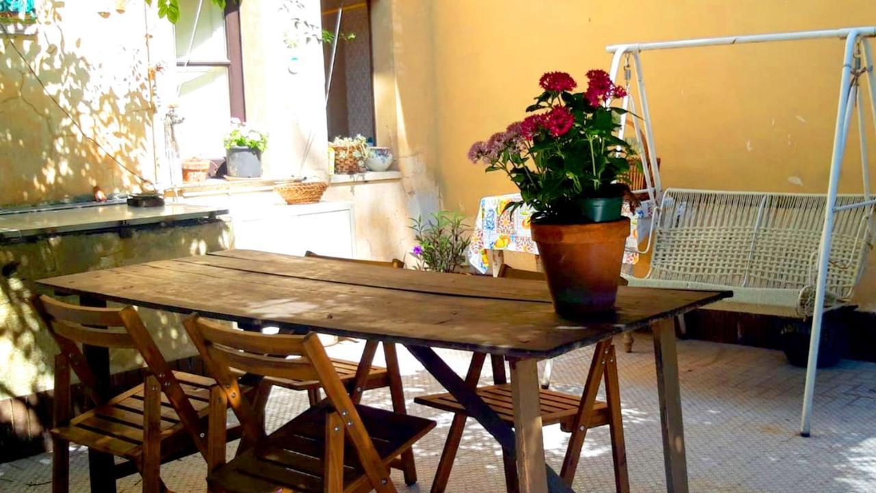 B&B Etnea Centoundici Nicolosi Esterno foto
